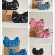 Balenciaga Le Cagole XS Shoulder Bag  #A53897