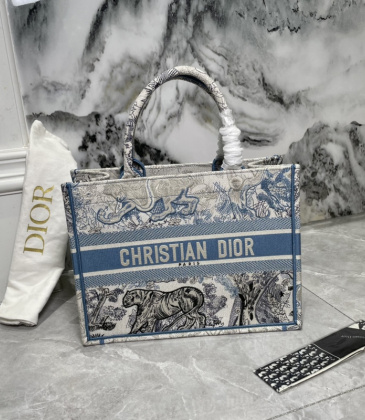 Dior Saddle Aaa Best Price In Pakistan, Rs 8500