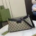 16GUCCI GG Supreme Monogram Calfskin Small Padlock Chain size:27×14×6cm #A53672