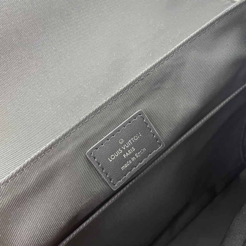 Fake High Quality Louis Vuitton N41028 District PM Damier Graphite