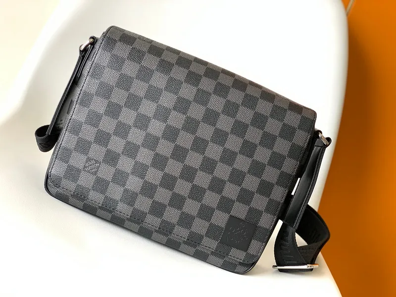 Buy Cheap Louis Vuitton District Damier Graphite messenger bag Original 1:1  Quality #999933821 from