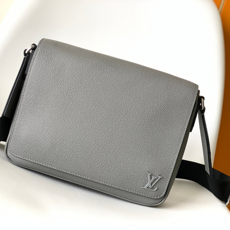 Louis Vuitton - District MM Damier Graphite Shoulder bag in France