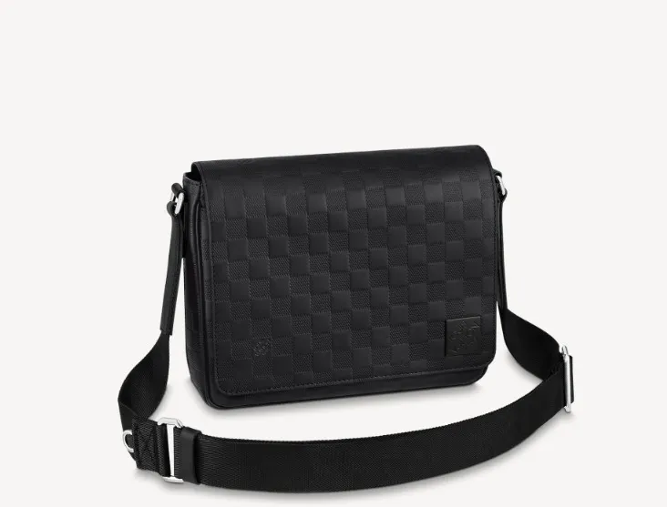 Shop Louis Vuitton Street Style Plain Leather Small Shoulder Bag Logo  (M30969) by design◇base