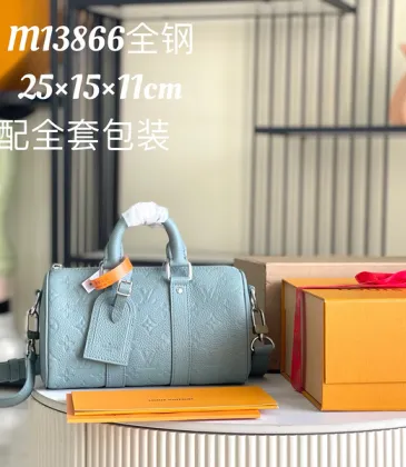 Louis Vuitton  Monogram Taurillon Keepall Bandouliere 25 Water Green size:25×15×11cm #A53755