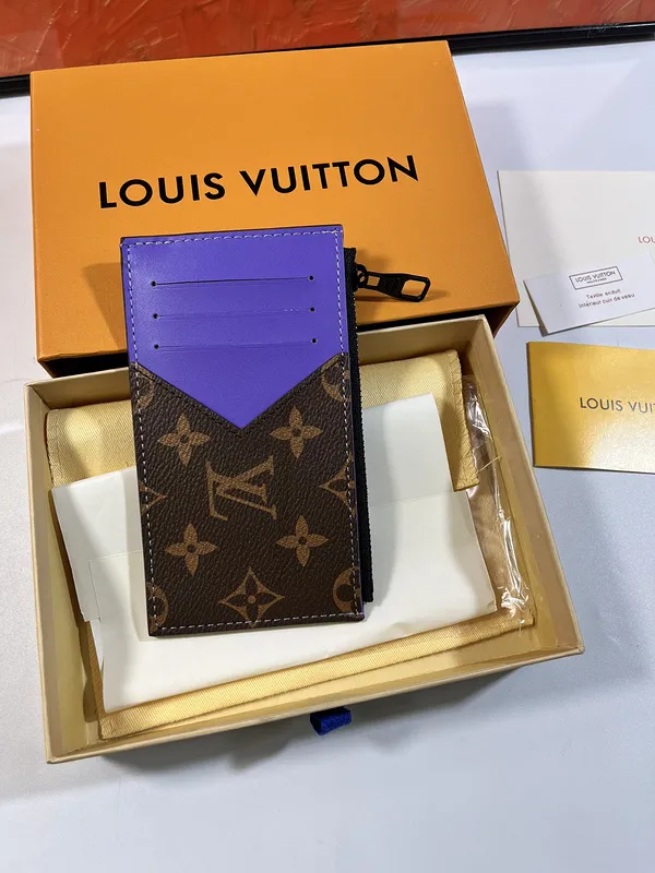 Louis Vuitton AAA+wallets #999935980 