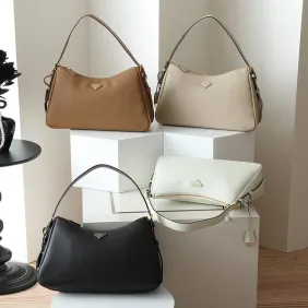 Black Prada Re-edition Saffiano Leather Mini Bag size:39×24×12cm #A53925