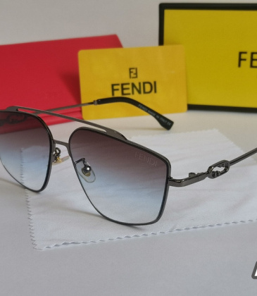 Replica Women's Fendi FF0138S Sunglasses Black