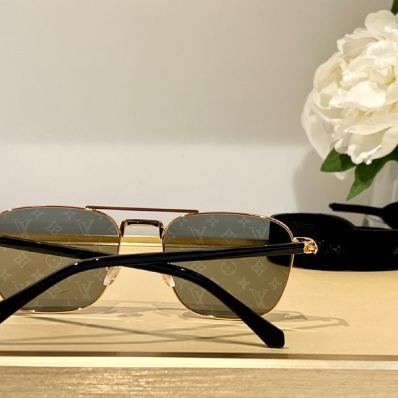 Buy Cheap Louis Vuitton AAA Sunglasses #999935244 from