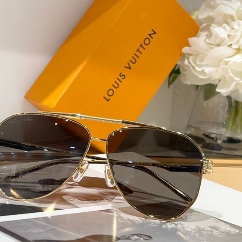 New design Louis Vuitton AAA Sunglasses #999934043 