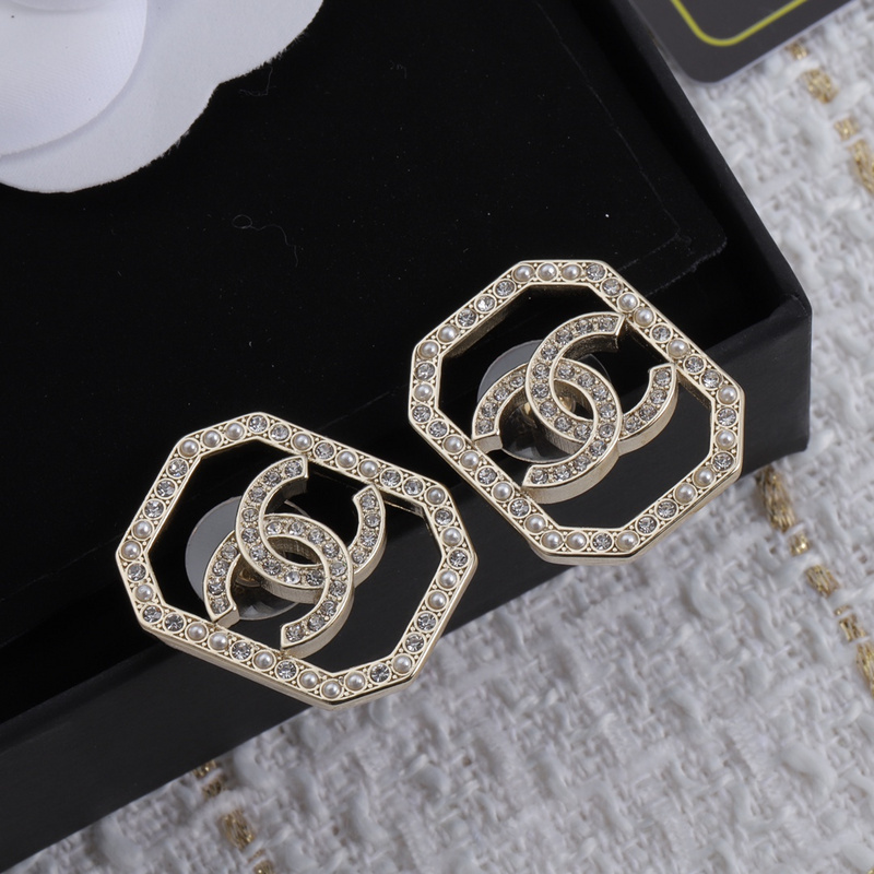 NIB 100AUTH Chanel 23S Gold amp Transparent Metal ampResin CC Logo  Pendant Earrings  eBay