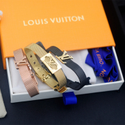 Louis Vuitton Bracelet #99904910
