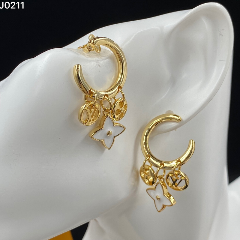 Buy Cheap Louis Vuitton Rings & earrings #9999926396 from