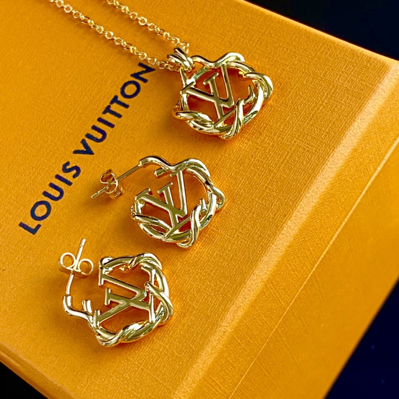 LOUIS VUITTON LV ID Chain Hoop Earrings 593163