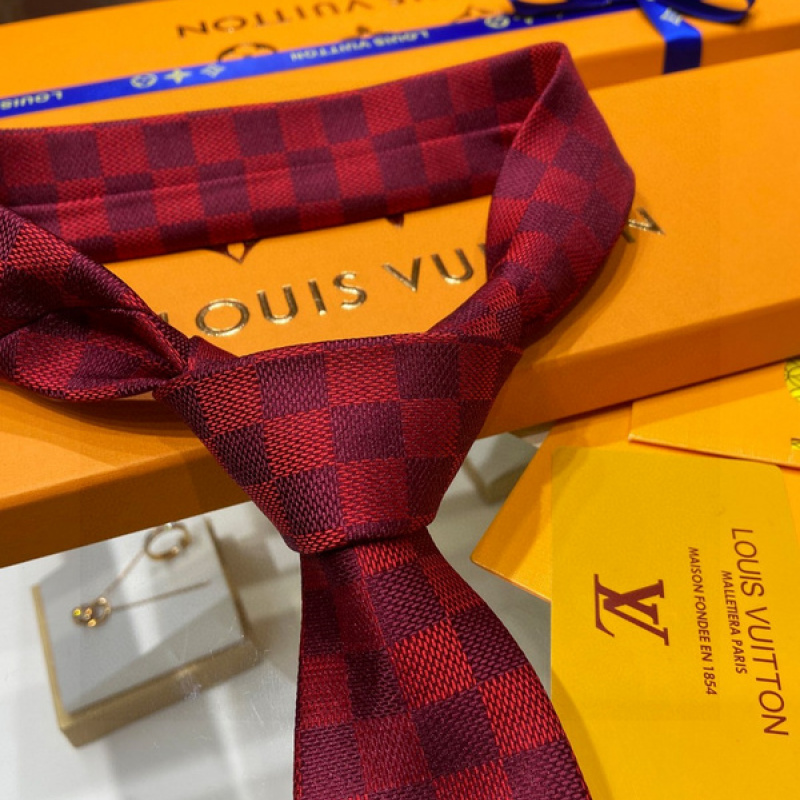 red lv tie