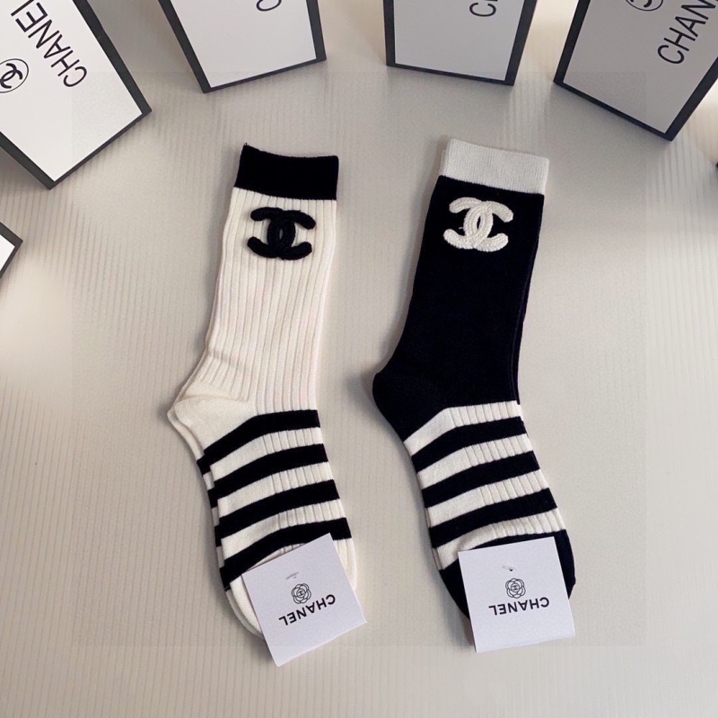 Buy Cheap Chanel socks (2 pairs) #999934968 from