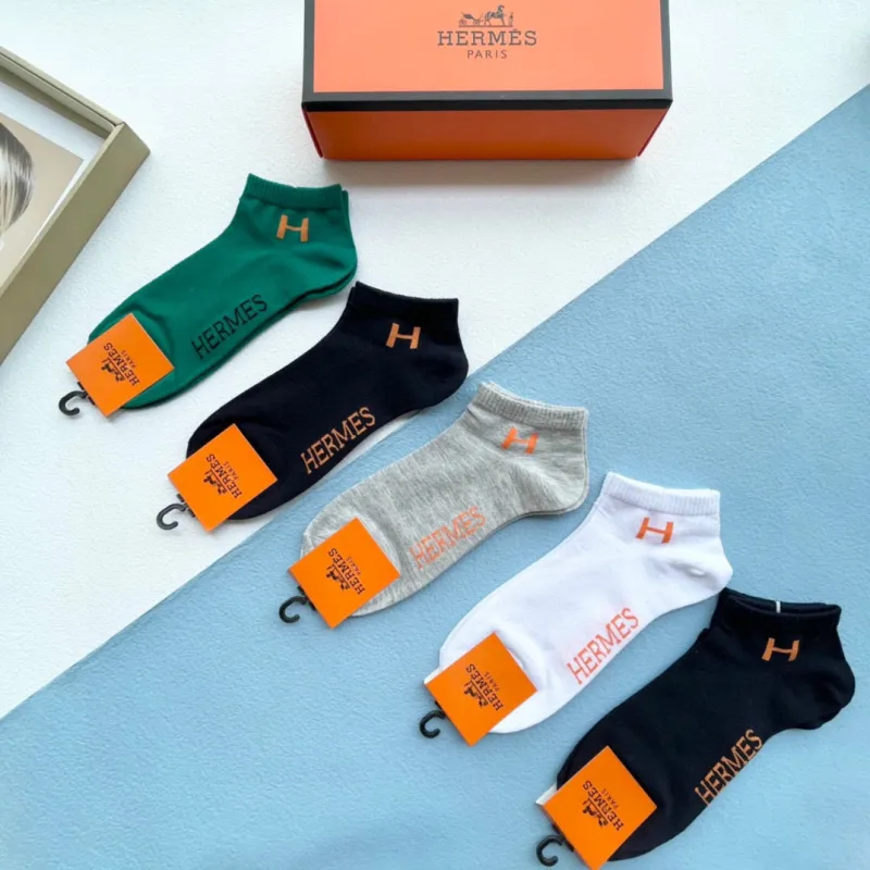 Buy Cheap Louis Vuitton socks (4 pairs) #999934943 from