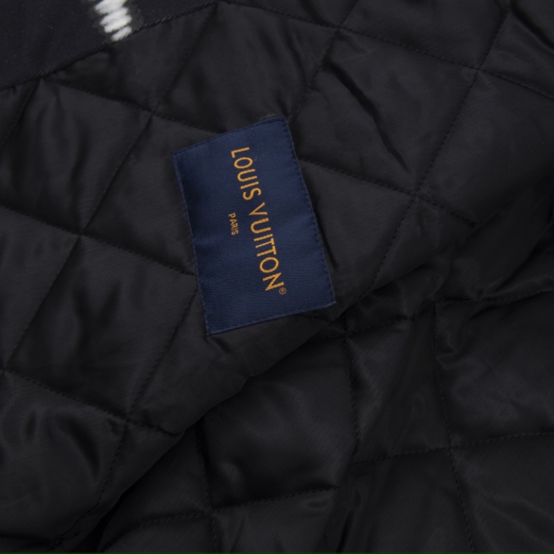 42.42 USD Men Women Designer Jacket Luxury Brand Louis Vuitton Coat Mens  Clothes Plus Size