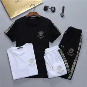 Versace Pants for versace Short Pants for men #99902524