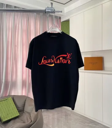 Louis Vuitton T-Shirts for AAAA Louis Vuitton T-Shirts #A53140