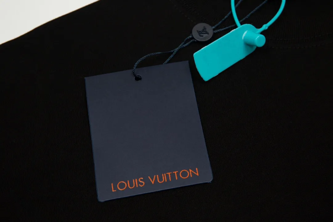 Buy Cheap Louis Vuitton T-Shirts EUR #999935835 from