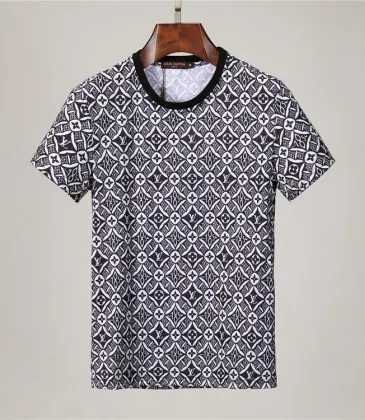 Louis Vuitton T-Shirts for MEN #99903829