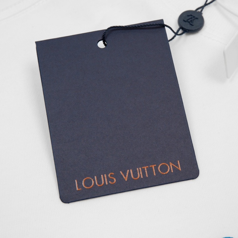 Buy Cheap Louis Vuitton T-Shirts for MEN #999934000 from
