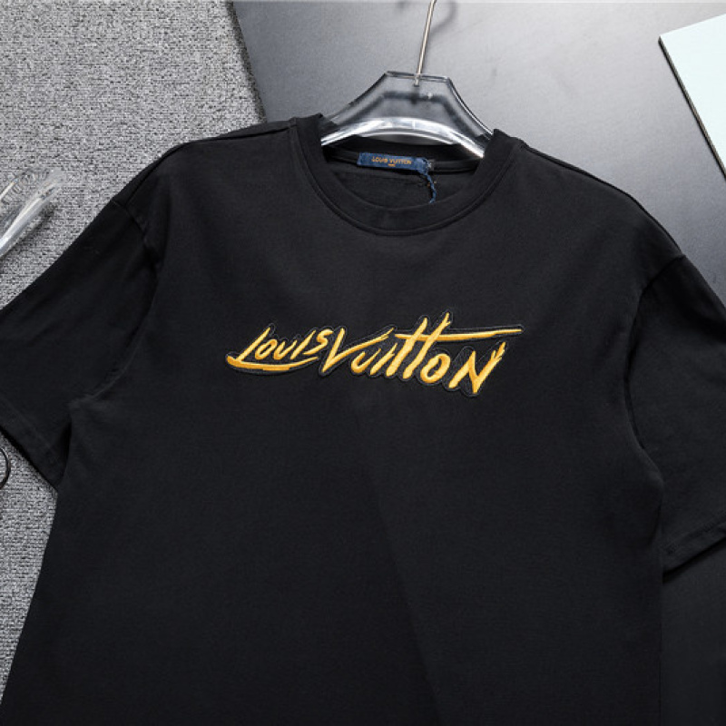 Louis Vuitton T-Shirts for MEN #999934817 