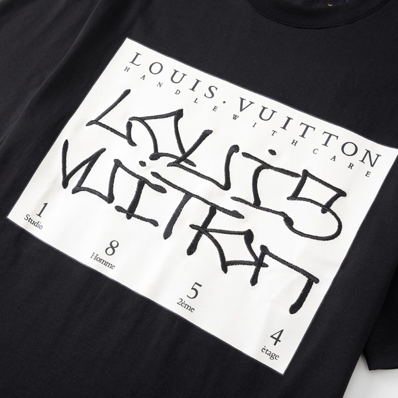 Louis Vuitton T-Shirts for MEN #999935476 