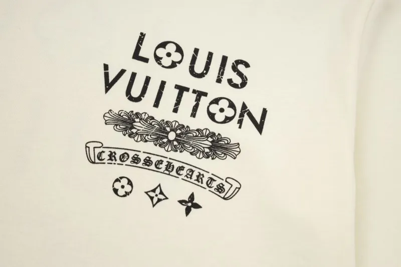 Louis Vuitton T-Shirts for MEN #A22011 