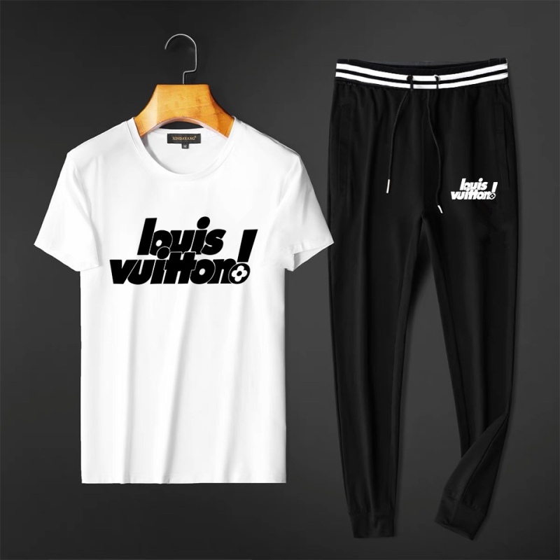 Buy Cheap Louis Vuitton tracksuits for Louis Vuitton short tracksuits for  men #999934882 from