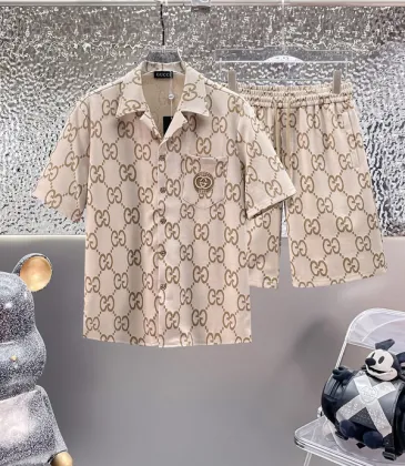 Gucci Tracksuits for Gucci short tracksuits for men #A45859