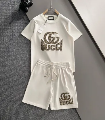 Gucci Tracksuits for Gucci short tracksuits for men #A53384