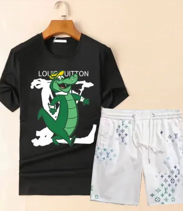 Louis Vuitton tracksuits for Louis Vuitton short tracksuits for men #A53095