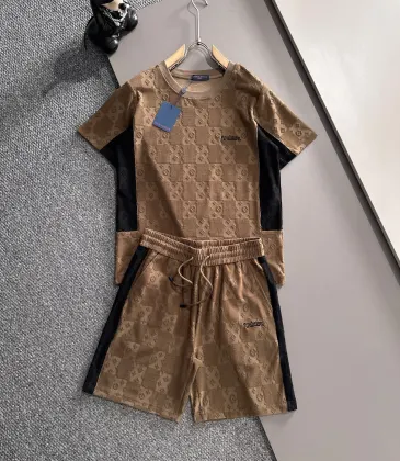 Louis Vuitton tracksuits for Louis Vuitton short tracksuits for men #A53386