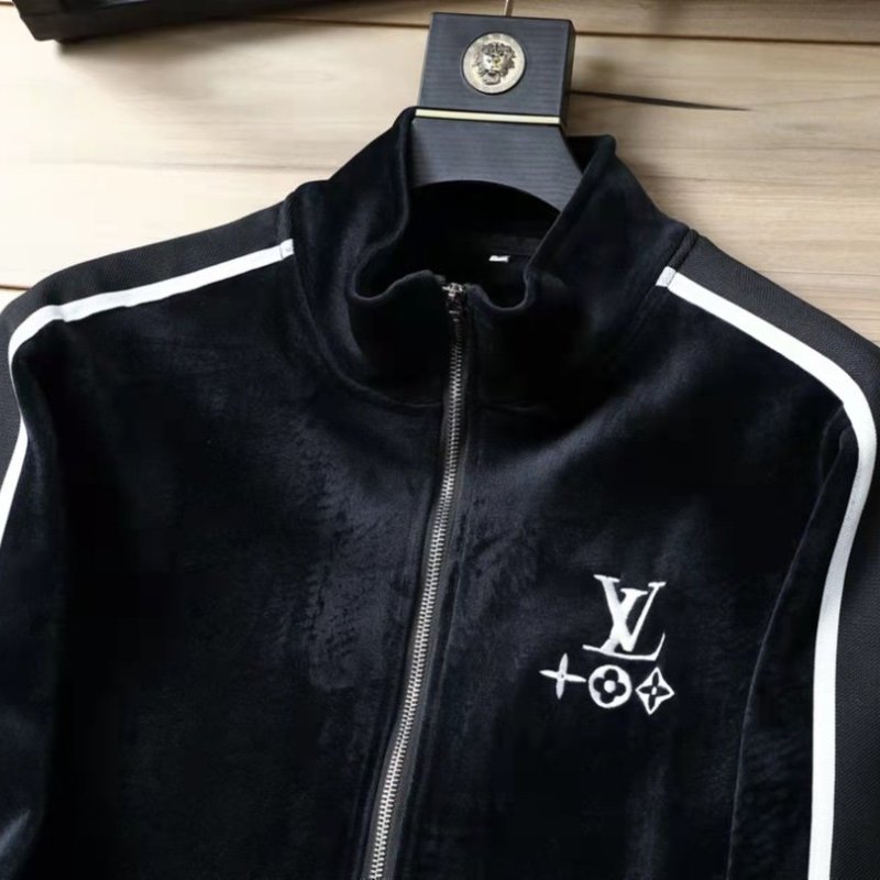 Buy Cheap Louis Vuitton tracksuits for Men long tracksuits #99923697 from