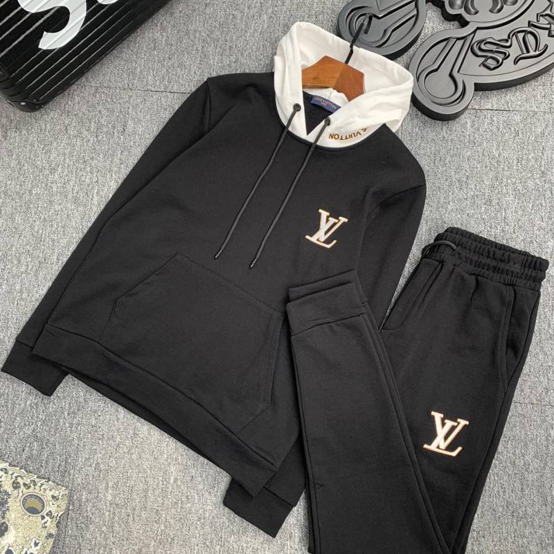 Buy Cheap Louis Vuitton tracksuits for Men long tracksuits #9999926301 from