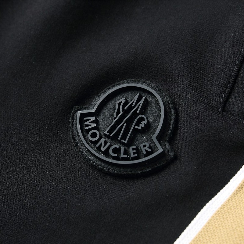 Buy Cheap Moncler Tracksuits for MEN #999931114 from AAAClothing.is
