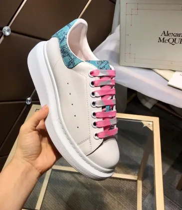 Hot Alexander McQueen Shoes for Unisex McQueen Sneakers #9874826