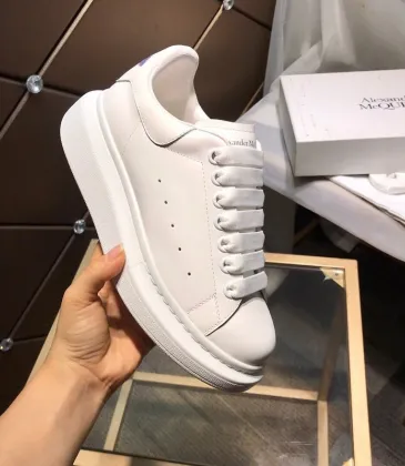 Hot Alexander McQueen Shoes for Unisex McQueen Sneakers #9874839