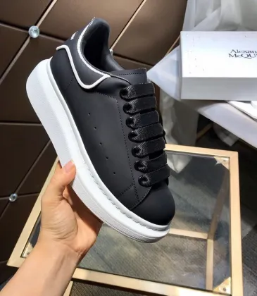 Hot Alexander McQueen Shoes for Unisex McQueen Sneakers #9874844