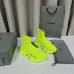 Balenciaga shoes for Balenciaga Unisex Shoes #999901138