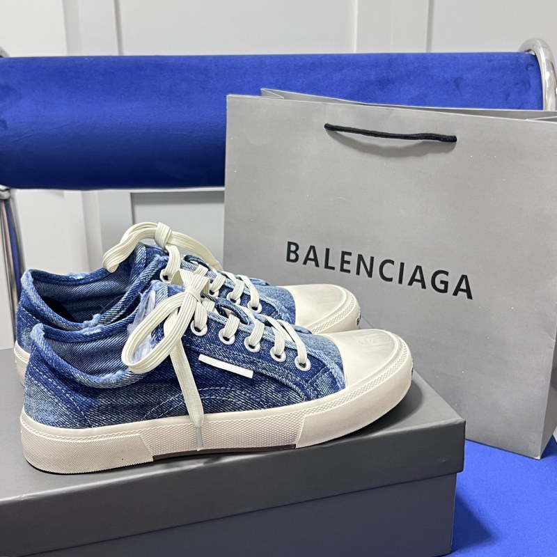 Buy Cheap Balenciaga shoes for Women's Balenciaga Sneakers #999936704 from