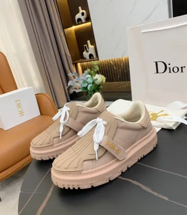 Dior Shoes for Women's Sneakers #999901167