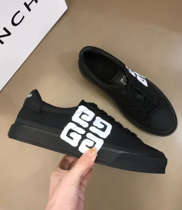 Givenchy Shoes for Men's Givenchy Sneakers #999922110