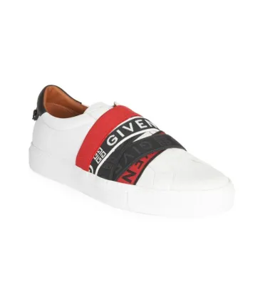 Givenchy Urban Street Leather Low-Top Sneakers for Men #9123605