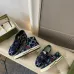 9Gucci Shoes for Gucci Unisex Shoes #999915659