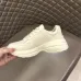 8Gucci Shoes for Gucci Unisex Shoes #999919769