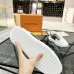 9Louis Vuitton Shoes for Louis Vuitton Unisex Shoes #999927764