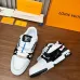 8Louis Vuitton Shoes for Louis Vuitton Unisex Shoes #A31553