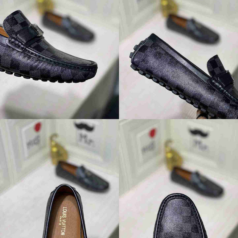 Original Louis Vuitton Men Leather Slippers Available in Surulere
